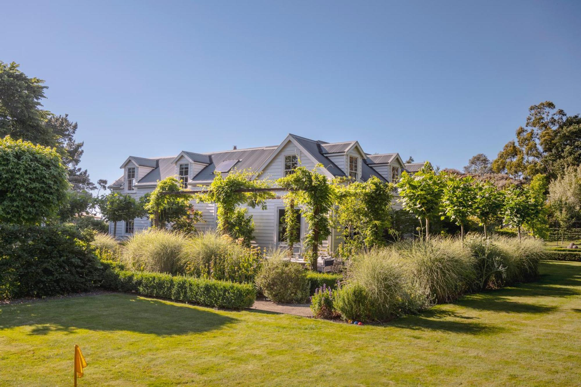 Villa Ranginui Retreat à Masterton Extérieur photo