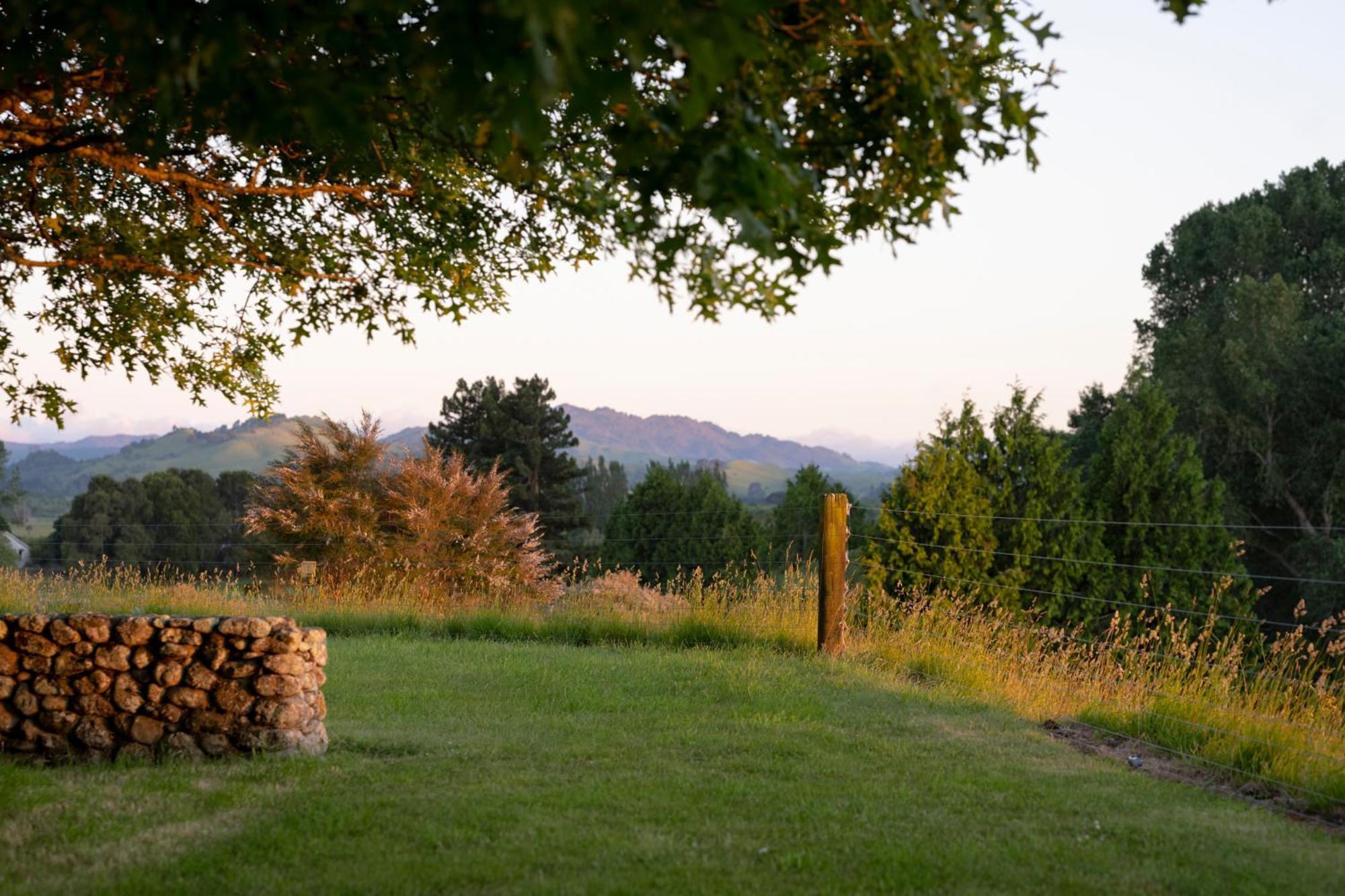 Villa Ranginui Retreat à Masterton Extérieur photo